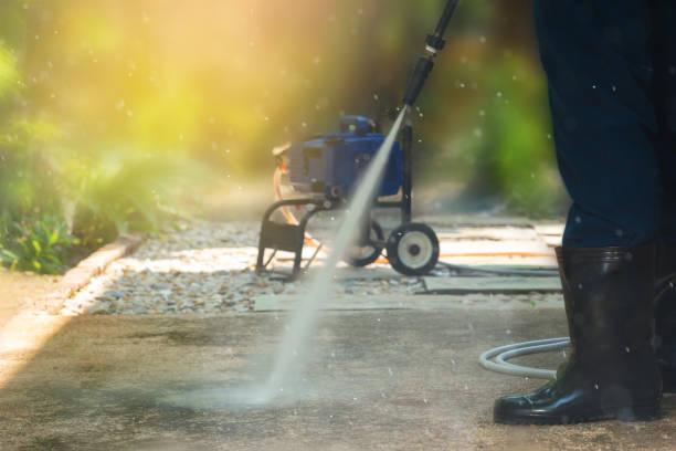 Best Driveway Pressure Washing  in Stromsburg, NE